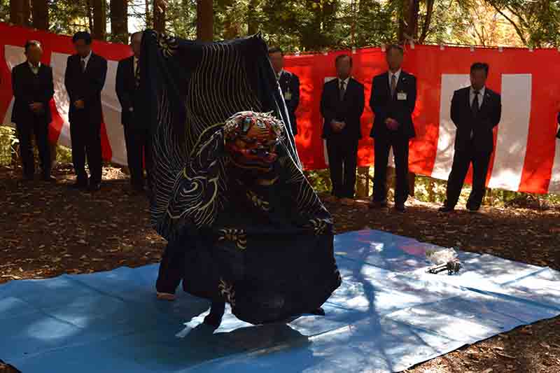 獅子舞